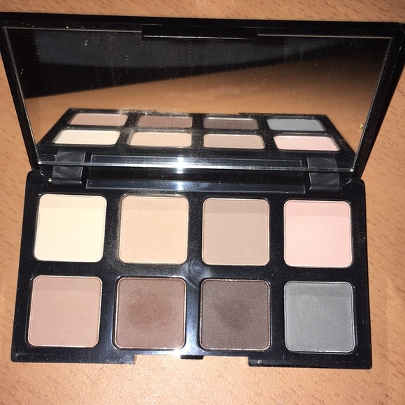 Smashbox eyeshadow palette - Picture 2 of 2